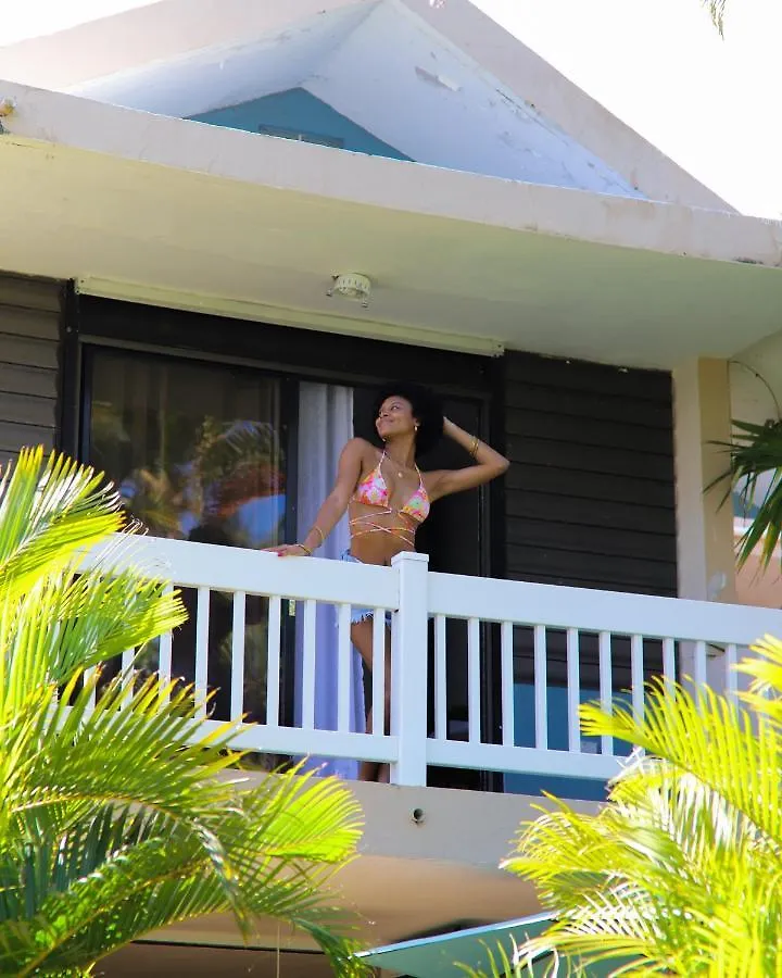 Campomar Beachfront 2Bdrm Villa In Arroyo